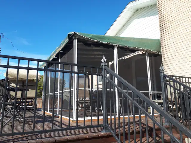 VÉRANDA MOUSTIQUAIRE 2 PORTES EN ALUMINIUM 11 PIEDS X 11 PIEDS - Photo 10