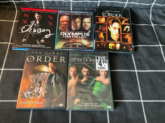 DVD movies (U) - Photo 2