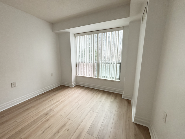 1 Bedroom condo for rent w/ parking at North York Centre - Photo 2