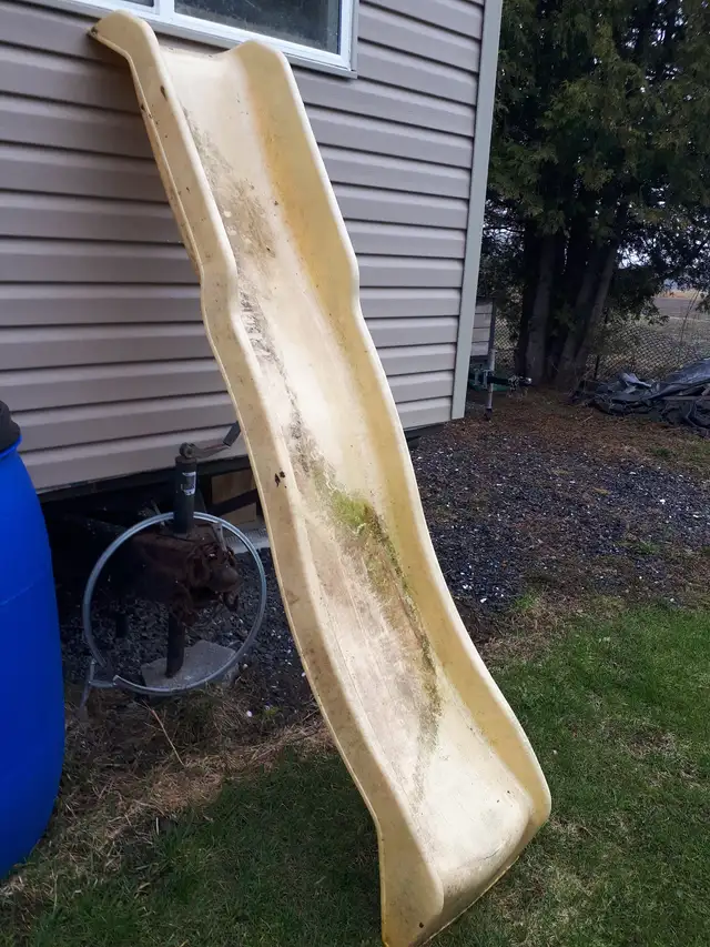 PALISSADE ET GLISSOIRE POUR MODULE DE JEUX EXTÉRIEUR - Photo 2