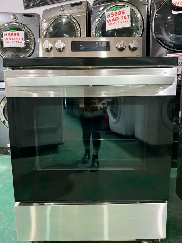 LG Bundle Deal (Stove, Washer & Dryer Free Delivery) $1395 - Photo 6