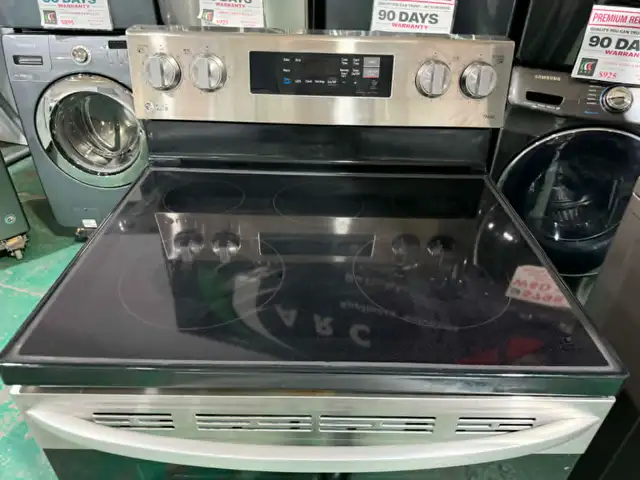 LG Bundle Deal (Stove, Washer & Dryer Free Delivery) $1395 - Photo 8