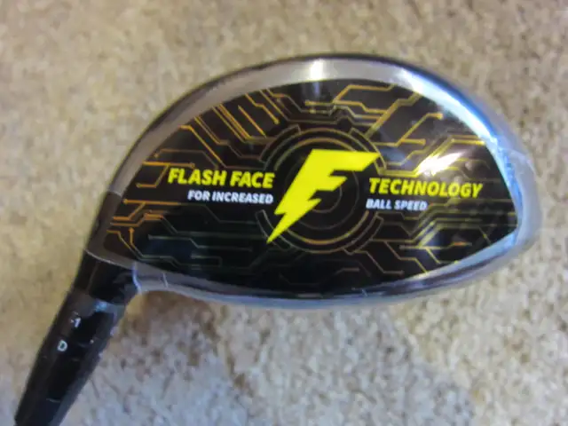 NEW CALLAWAY X-STIFF RH 9 DRIVER   H/C