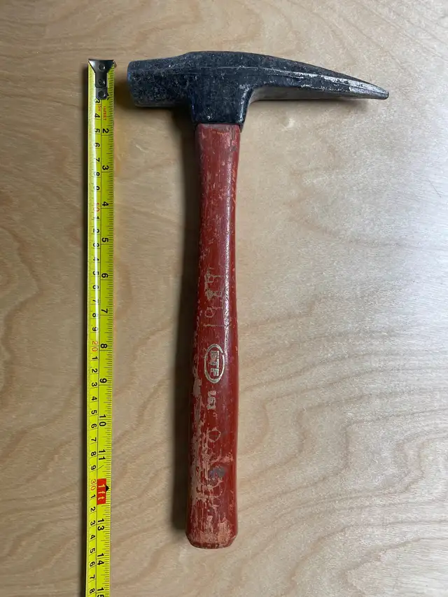 A Good ROCK HAMMER - Photo 2