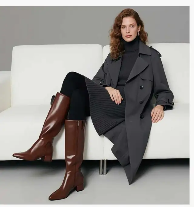 New in Box  Knee high brown boots - size 9.5 - Photo 2