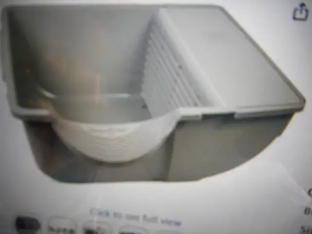 Cat Litter Box - Photo 3