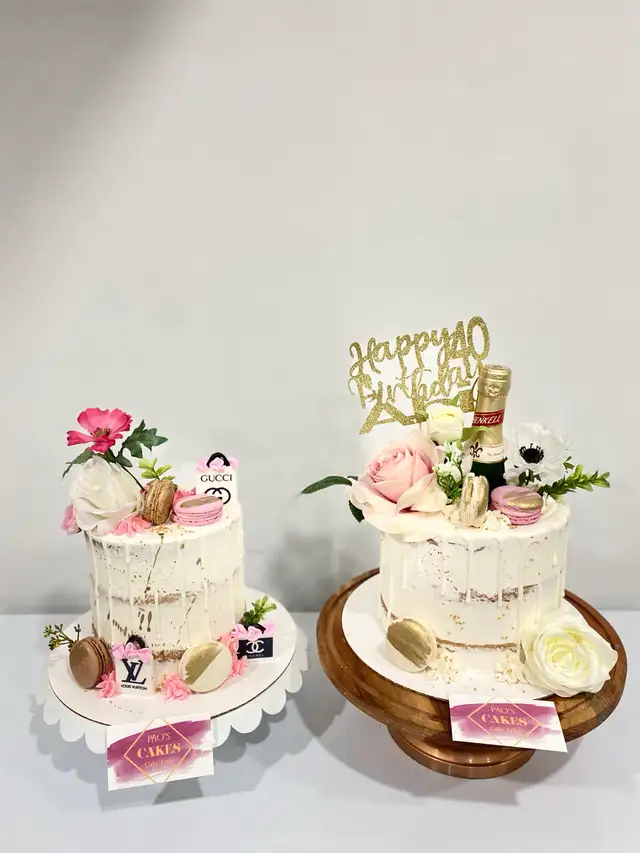 Burlington Custom cakes Bakery - Photo 6