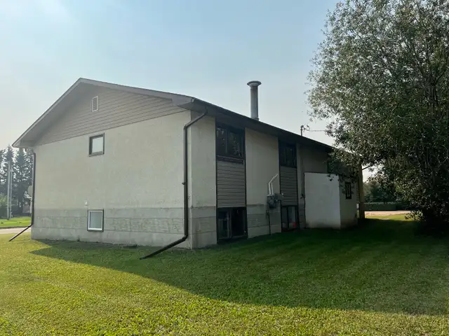 For Sale- Four-Plex Apartment Bldg - Photo 2