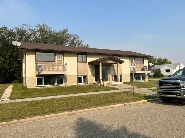 For Sale- Four-Plex Apartment Bldg - Photo 4