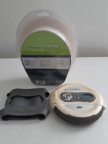 INSIGNIA WALKING SPORT PORTABLE RADIO MP3 CD PLAYER (New)