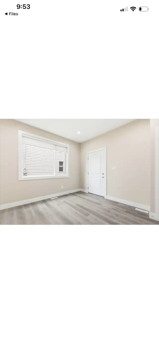 New 3 Bed Townhouse Style- University Area! - Photo 8