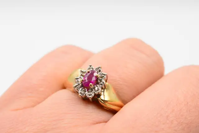 10K RUBY RING W/DIAMOND HALO - Photo 7