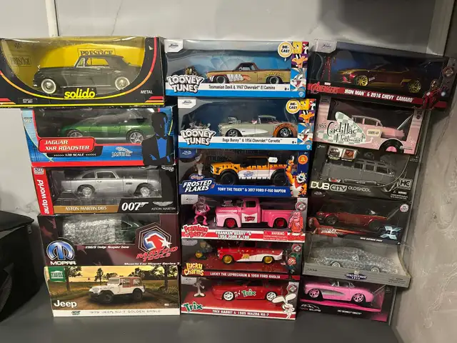 COLLECTIBLE TOYS GALORE COME OUT AND SEE! - Photo 7