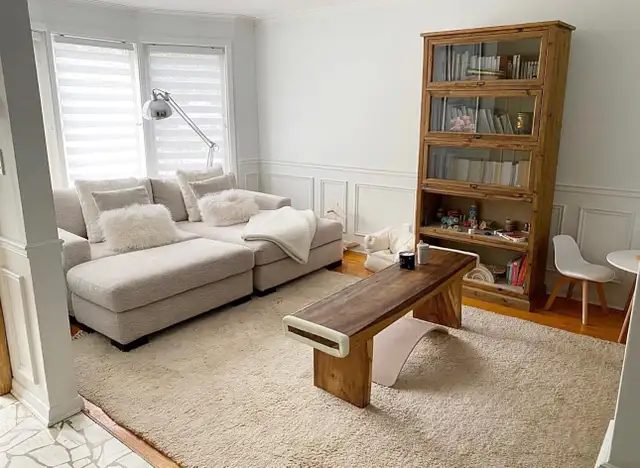 5 1/2 avec 6000pi2 de cour  et spa - Photo 4