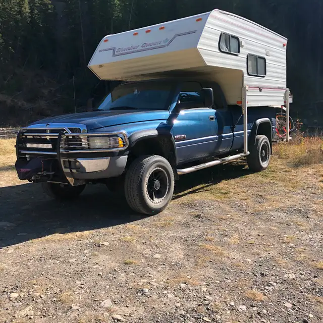 1994 Adventurer Slumber Queen 8ft Camper - Photo 2