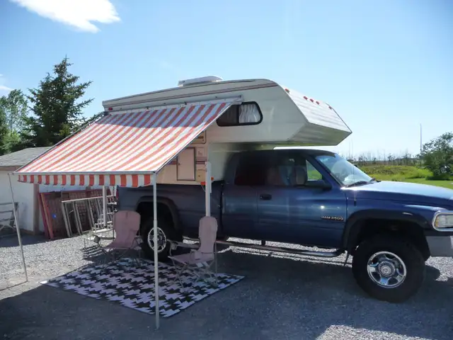 1994 Adventurer Slumber Queen 8ft Camper - Photo 4