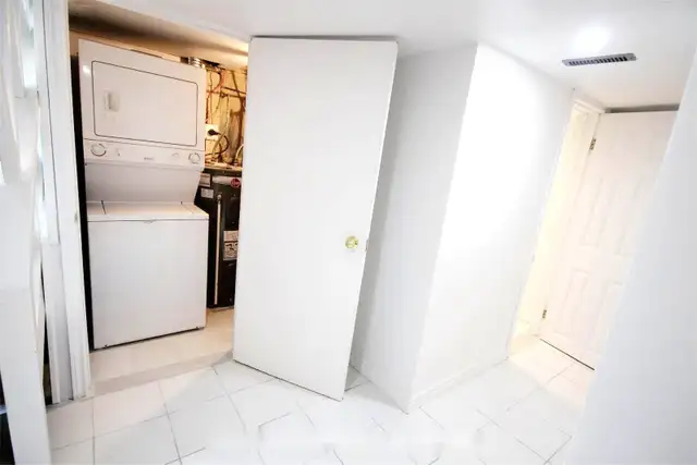 Hamilton 2 1 Bed Basement Unit Near McMaster University For Rent - Photo 7