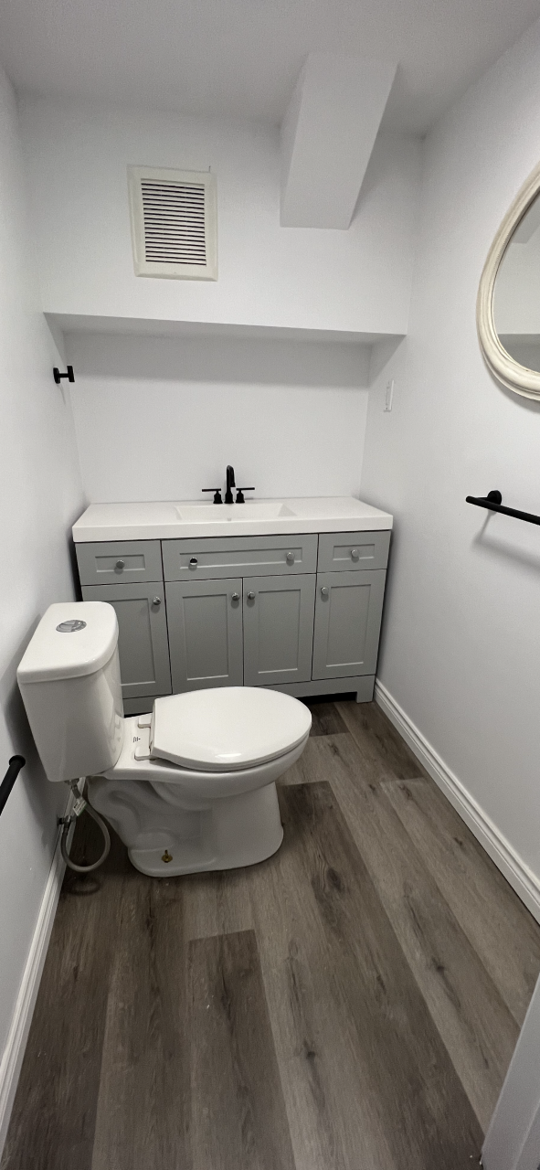 2 Bedrooms apt near Mohawk in Hamilton west mountain - Photo 3