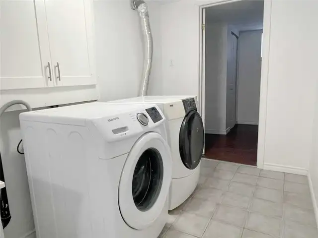 2 Bedrooms apt near Mohawk in Hamilton west mountain - Photo 10