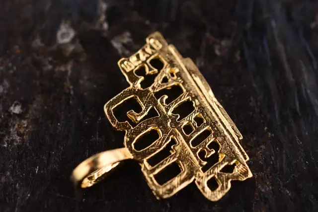 10K GOD FATHER PENDANT - Photo 4