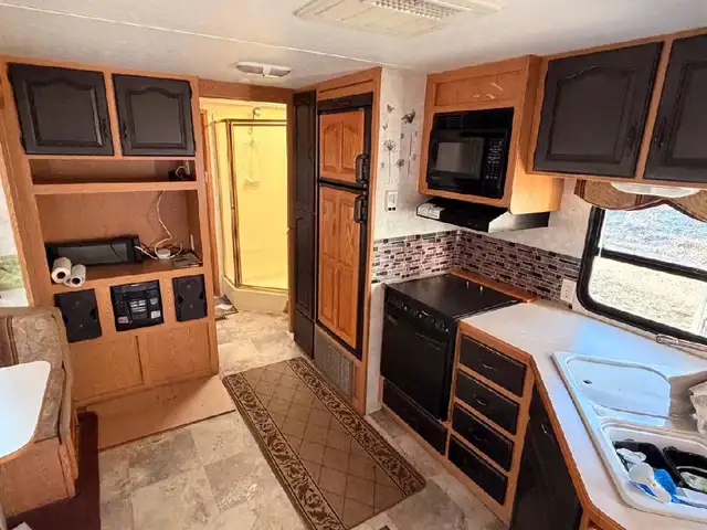 2005 Keystone Mountaineer Camper Trailer - Photo 5