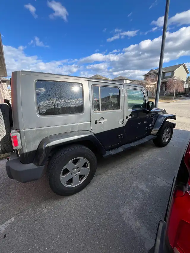 2010 Jeep Wrangler - Photo 3