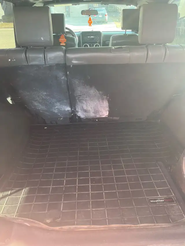 2010 Jeep Wrangler - Photo 6