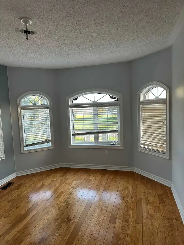 upstairs master bedroom- Vaughan
