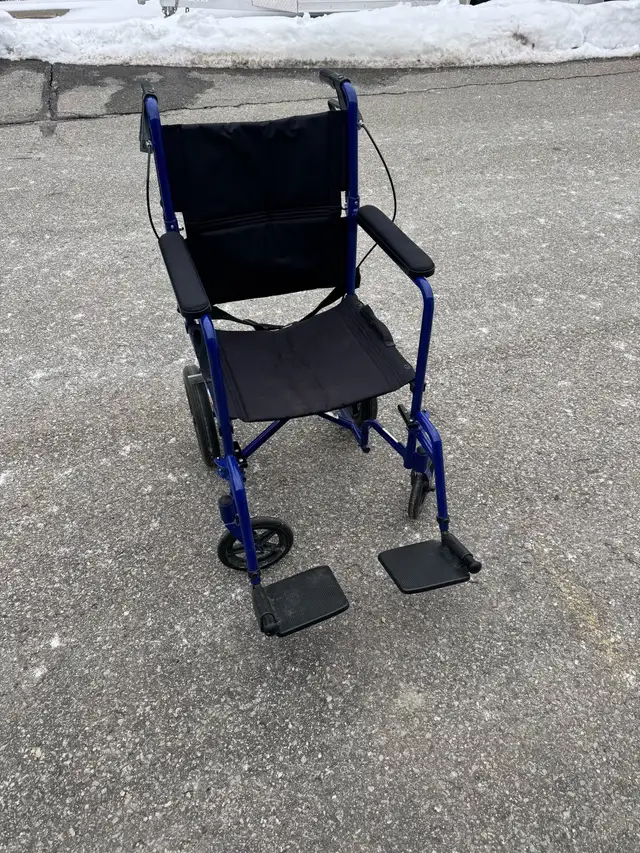 TRANSPORT CHAIR RENTALS FAST SAME OR NEXT DAY SERVICE - Photo 3