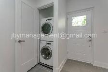 Bright, modern 2-bedroom apartment in Annex - Photo 2