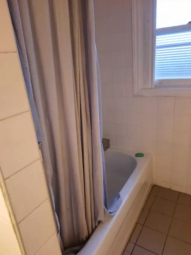 one furnished bedroom - Photo 9