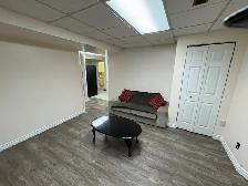 Bright 1 Bedroom Apartment – Ground Level (Not a Basement) - Photo 3
