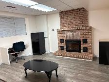 Bright 1 Bedroom Apartment – Ground Level (Not a Basement) - Photo 4