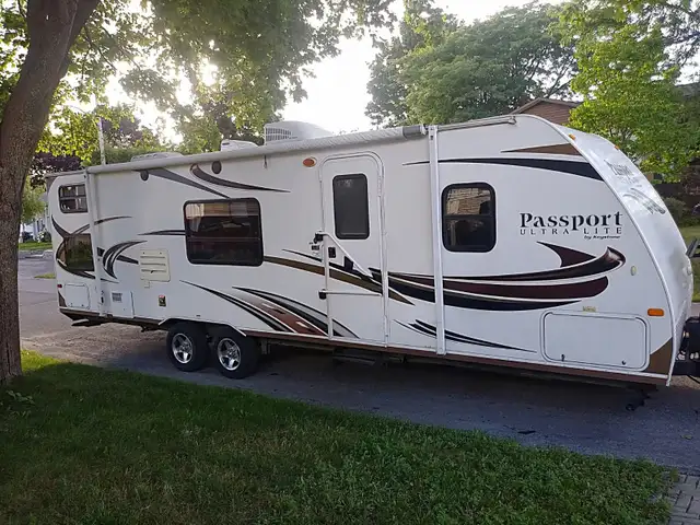ROULOTTE À VENDRE Keystone Passport Ultra-light 2014 (29 pieds)