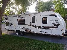 ROULOTTE À VENDRE Keystone Passport Ultra-light 2014 (29 pieds)