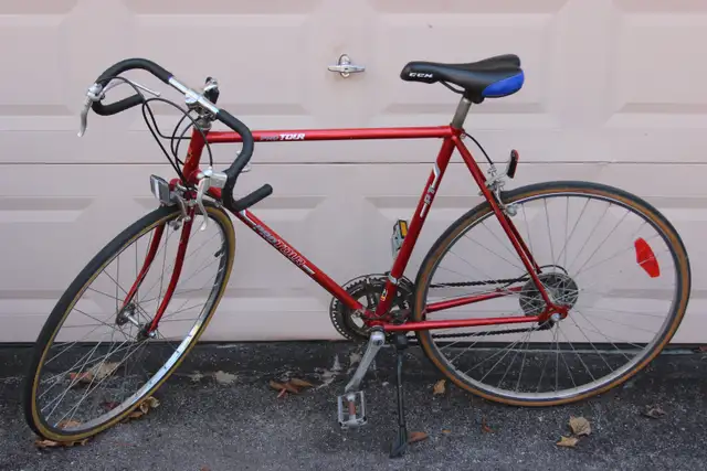 VINTAGE EXCELLENT Large Frame Ten Speed.
