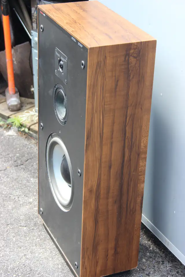 Boston Acoustics A150 Speaker. Only one. - Photo 3