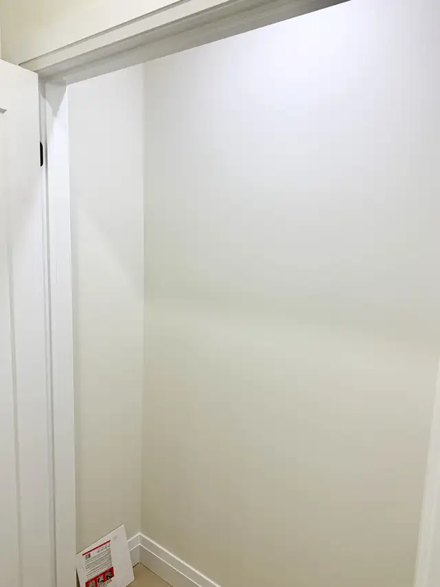 15 Mins. Walk to Trent University! - Bedroom 4 for Rent - Photo 10