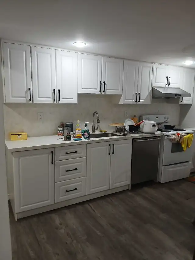 Student Summer Sublet (Furnished) - Photo 3