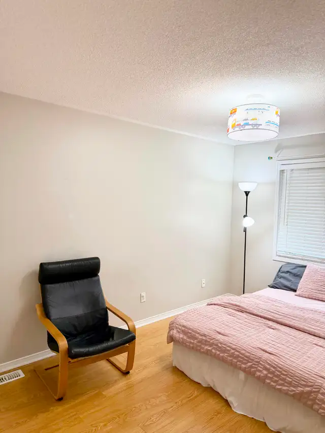 Private room available - female only - Photo 4