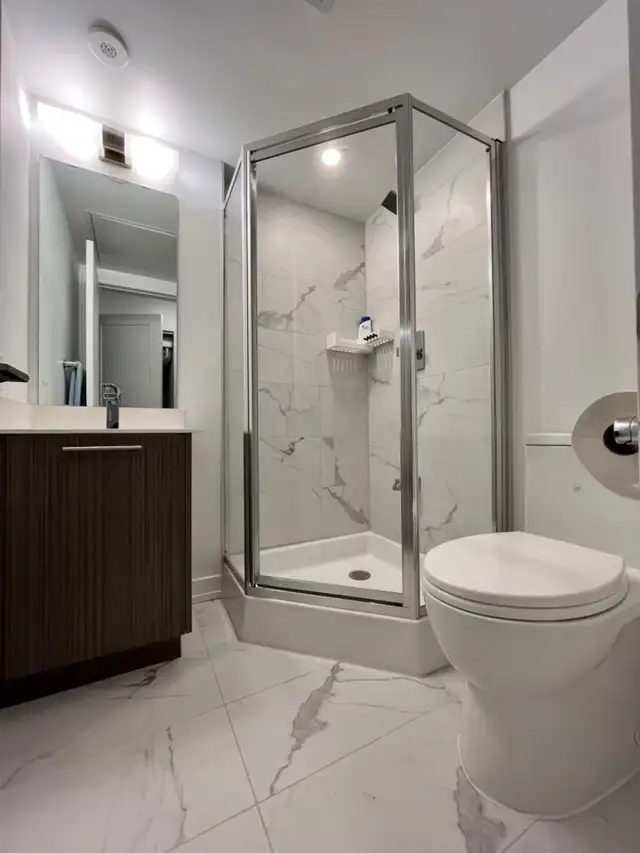 Furnished room rental $1000-$1450 all incl. Bayview & Finch - Photo 5