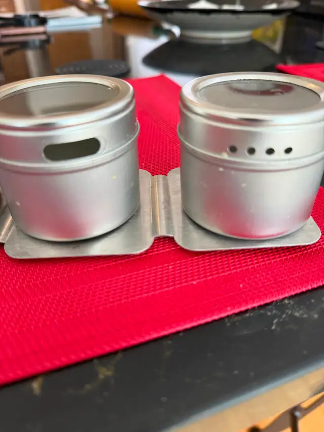 Magnetic Strip & Containers Organizer - Photo 3