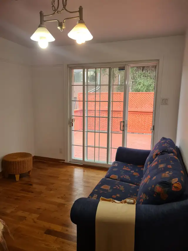 Chambres meublées à louer – Vieux-Longueuil | Tout inclus | - Photo 2