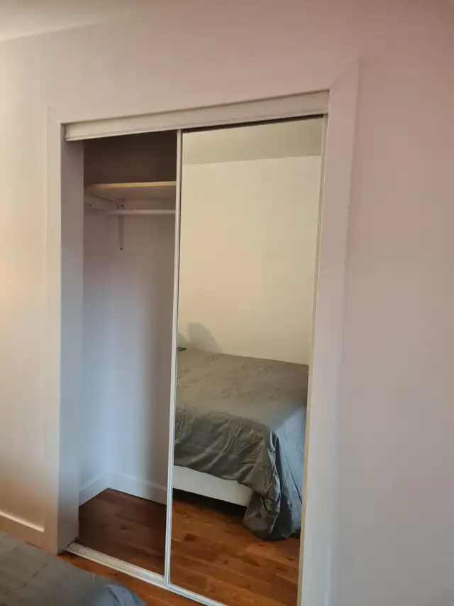 Chambres meublées à louer – Vieux-Longueuil | Tout inclus | - Photo 9