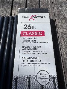 29 balustres DecKorators aluminium noir 26 pouces