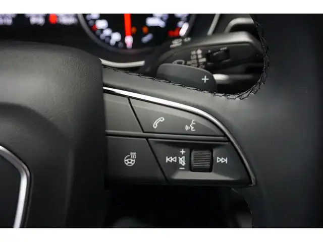 2025 Audi A4 KOMFORT 45 TFSI 2.0T QUATTRO - CUIR - TOIT OUVRANT - Photo 36