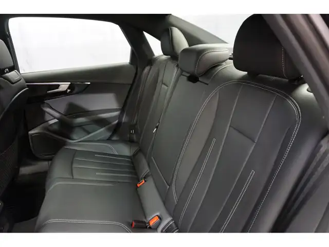 2025 Audi A4 KOMFORT 45 TFSI 2.0T QUATTRO - CUIR - TOIT OUVRANT - Photo 40