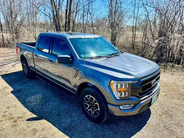 2022 Ford F-150 XLT FX4 6.5' Box Hybrid Clean Carfax | Pano Roof - Photo 2