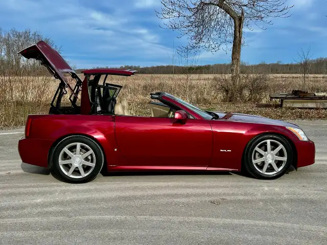 2007 Cadillac XLR Convertible 4.6L V8 RWD Auto Hard-Top Converti - Photo 13