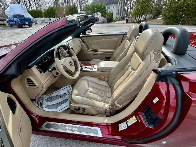2007 Cadillac XLR Convertible 4.6L V8 RWD Auto Hard-Top Converti - Photo 26